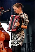 42158 Liz Cherhal 15-09-2013 (Zz) (p)